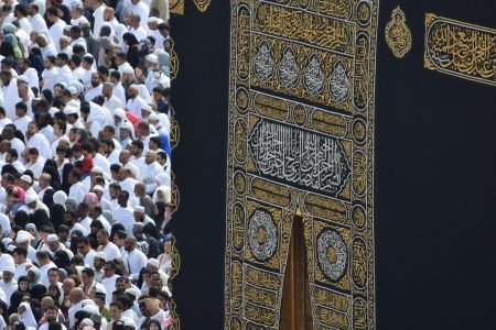 people gathering inside Mecca